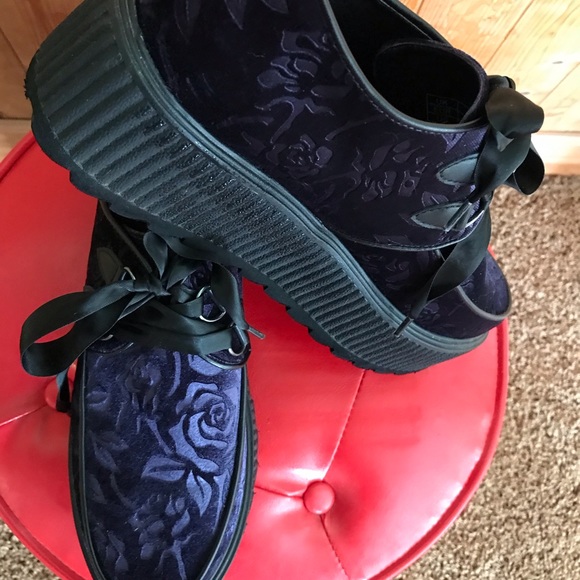 Killstar Vampire’s Kiss Purple Velvet Creepers US 10 - Picture 2 of 3